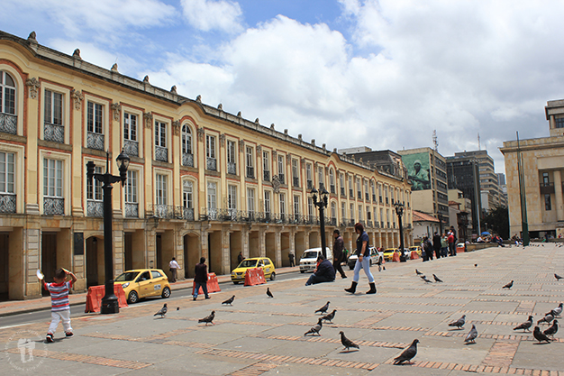 La vida de la plaza Bolívar