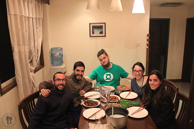 Gran cena junto con Antonio, Carmen y Lois