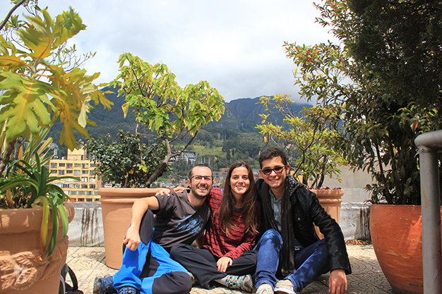 Acompañados de nuestro anfitrión en Bogotá, Javier