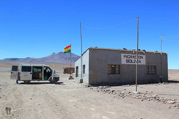 Migración Paso Hito Cajón - Bolivia