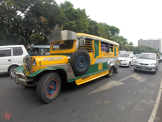 El Jeepney, el transporte público y barato en Filipinas