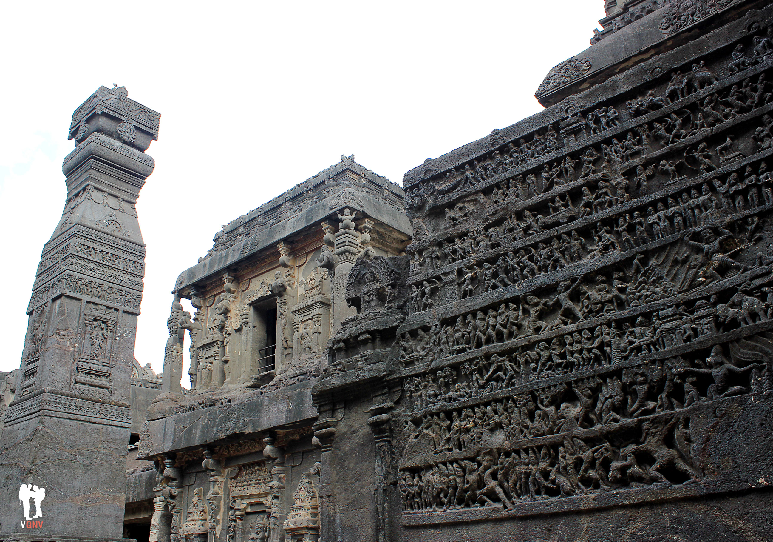 Figuras y detalles hinduistas del Templo Kailash