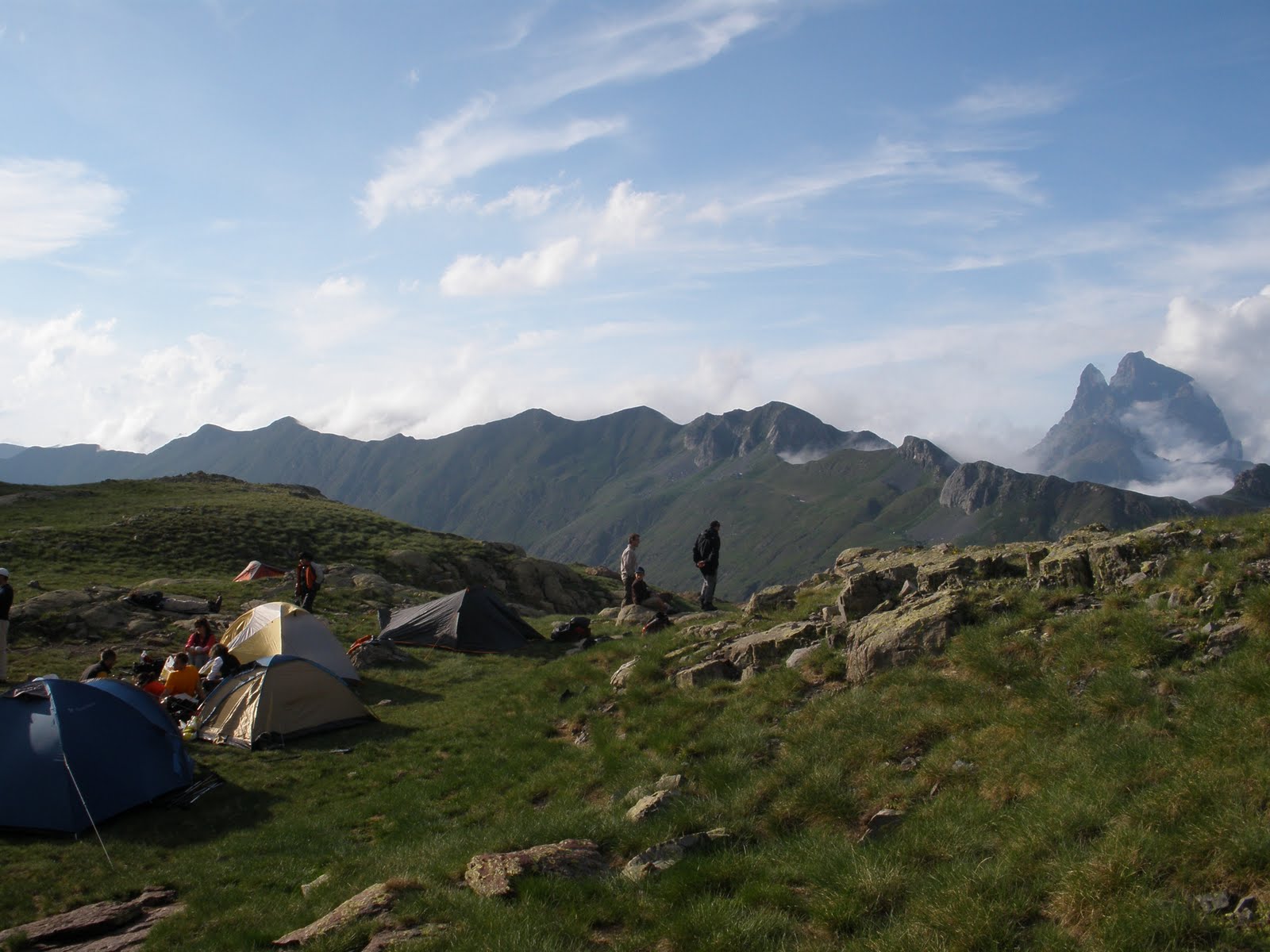Campamento con vistas al Midi d'Ossau