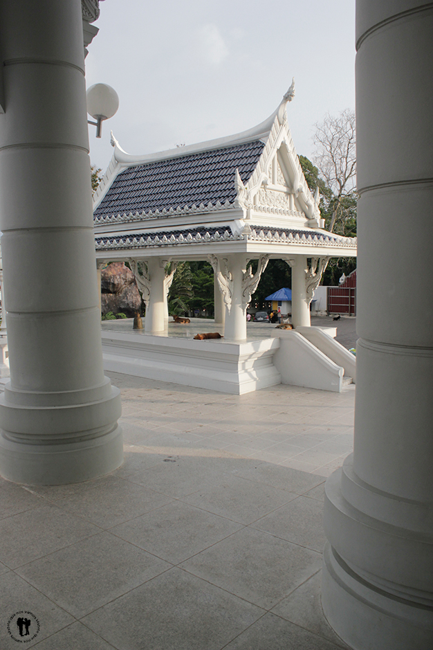 Kaew Grovaram Temple