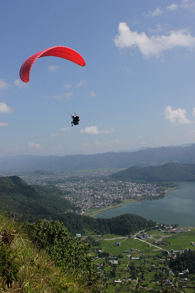 Vistas hacia Pokhara de camino a Sarangkot