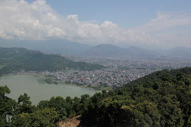 Vistas hacia Pokhara desde la pagoda