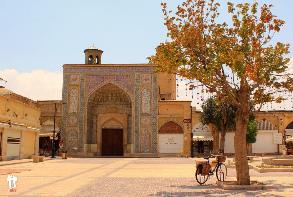 Shiraz Cuna De Poetas Vístete Que Nos Vamos 