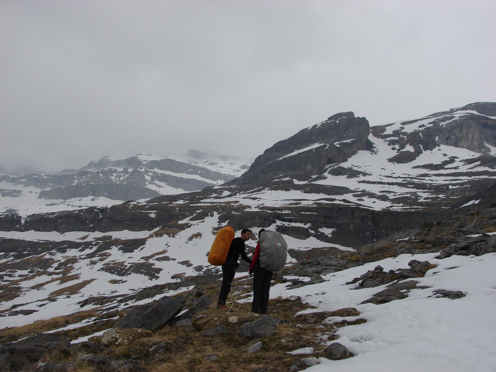 Rumbo al Refugio de Góriz