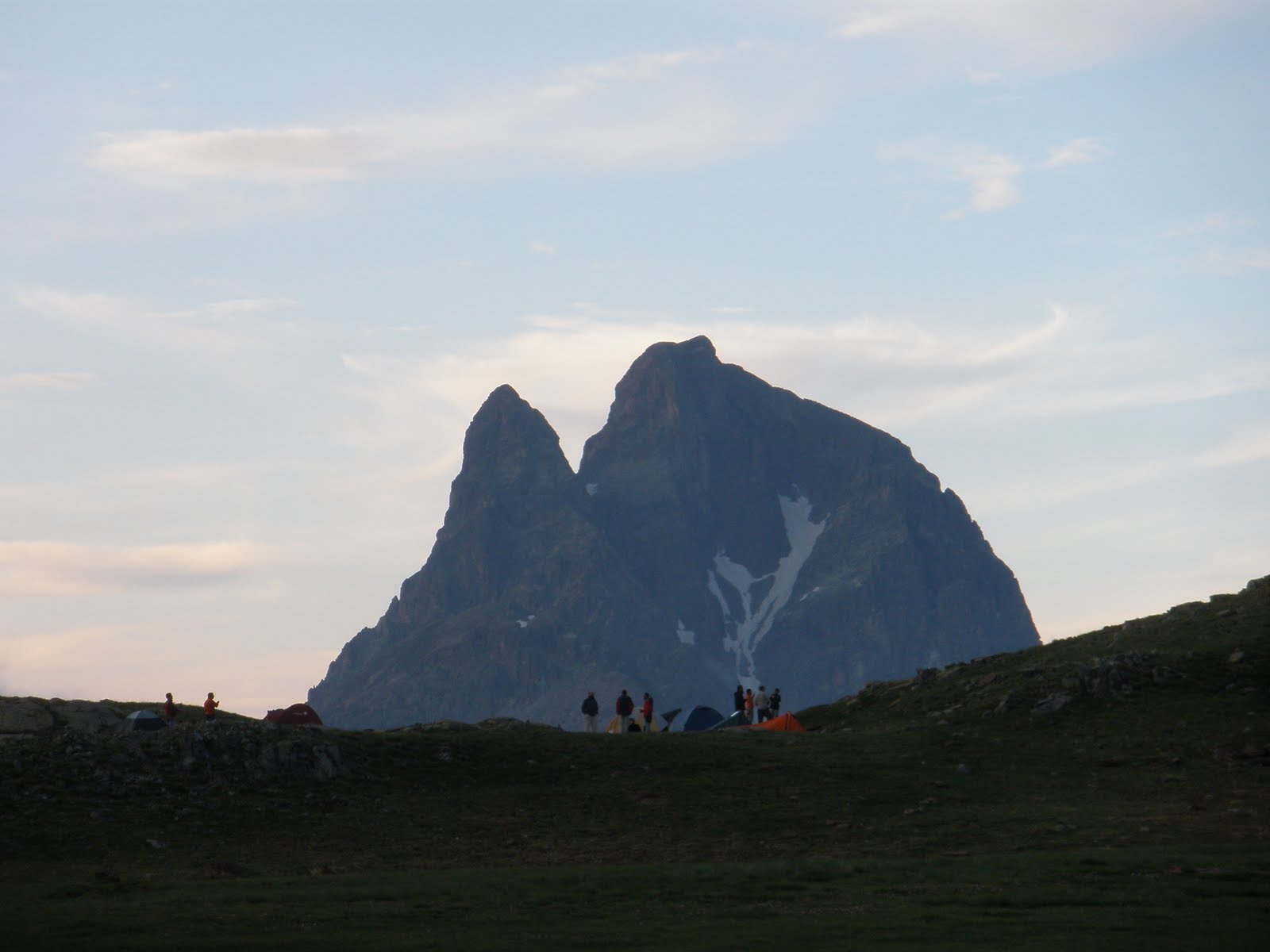 Campamento con vistas al Midi d'Ossau