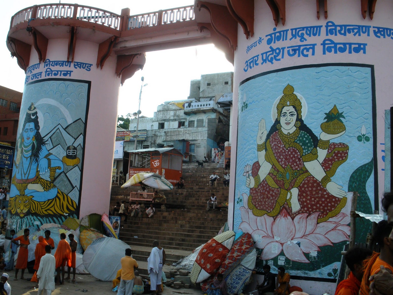 Retratos de dioses hindúes, Varanasi